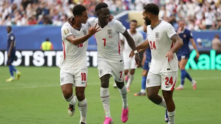 2026年世界杯 - 法国4-6英格兰:萨卡的帽子戏法助三狮军团夺得季军